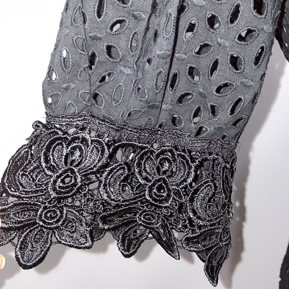 Flower Lace Eyelet Top - Picture 5 of 5